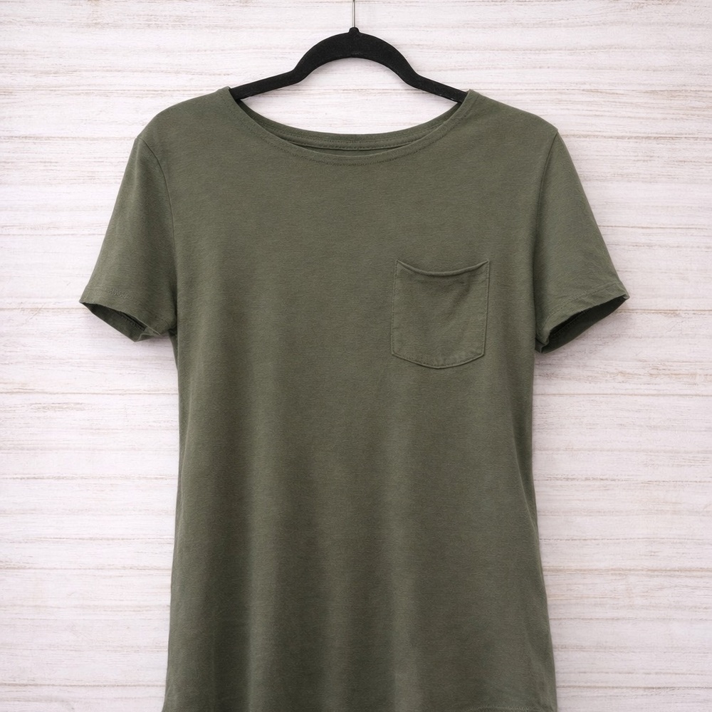 No Boundaries Olive Short Sleeve Pocket Tee